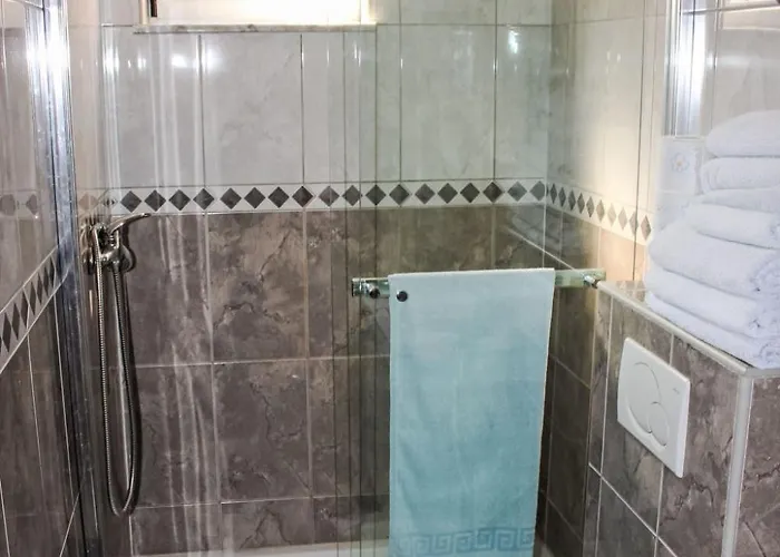 Silvia-2 By Interhome *