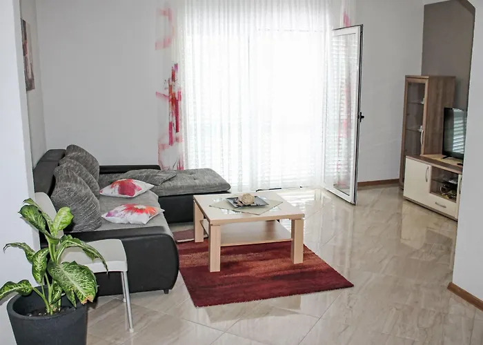 Daire Silvia-2 By Interhome Makarska