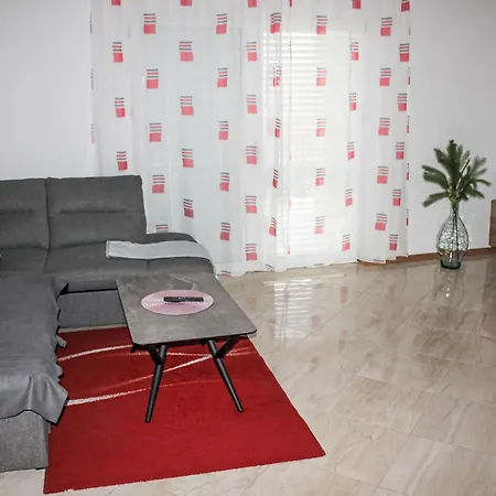 Silvia-2 By Interhome Makarská